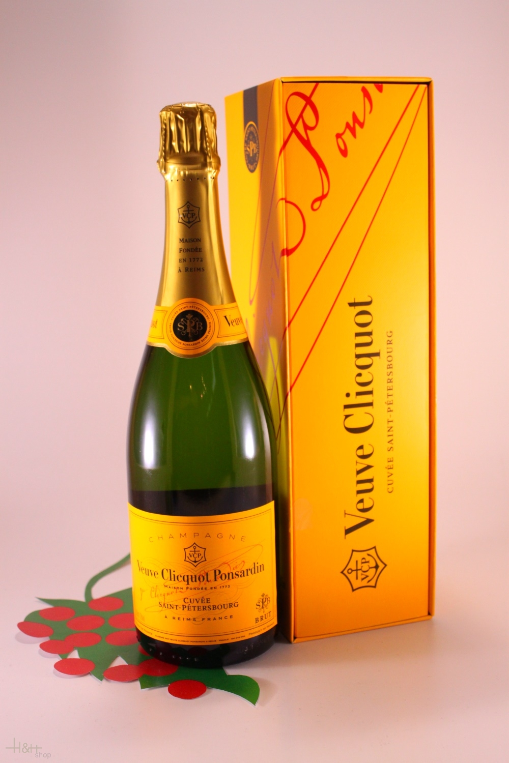 Champagner Veuve Clicquot Saint Petersbourg - Champagne Moet & Chandon -  H&H Shop